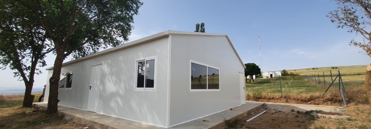 Casa de panel sandwich en Soria